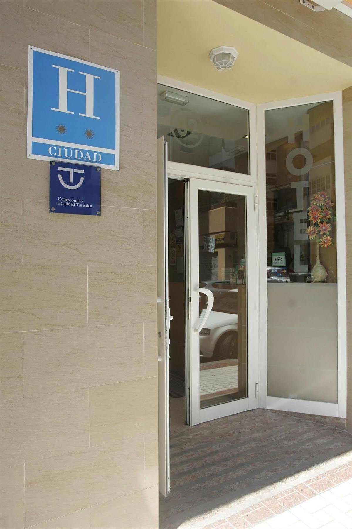 Hotel Goartin Málaga Exterior foto